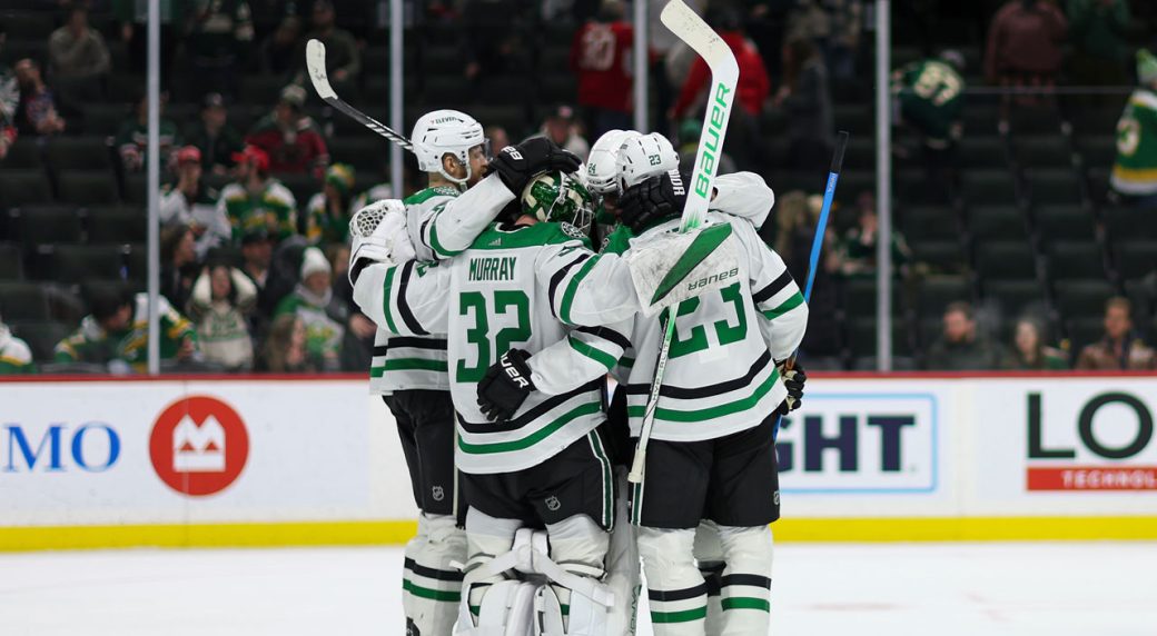 Murray earns first shutout, Stars score two short-handed goals in win ...