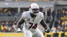 Veteran OT D.J. Humphries joins Chiefs after recovering from torn ACL