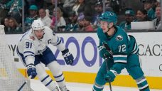 Jones stands tall, Nylander scores twice as Maple Leafs cruise past Sharks