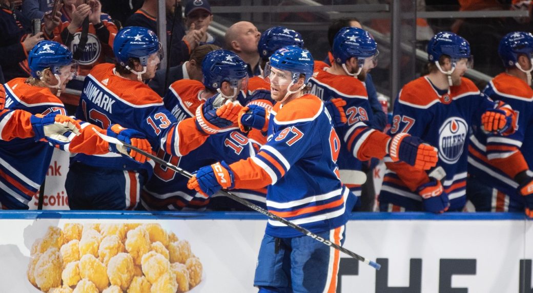 Oilers’ McDavid Becomes Fifth-fastest Player To Reach 900 Points - BVM ...