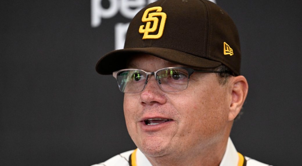 Mike Shildt's Padres coaching staff won't have traditional bench coach