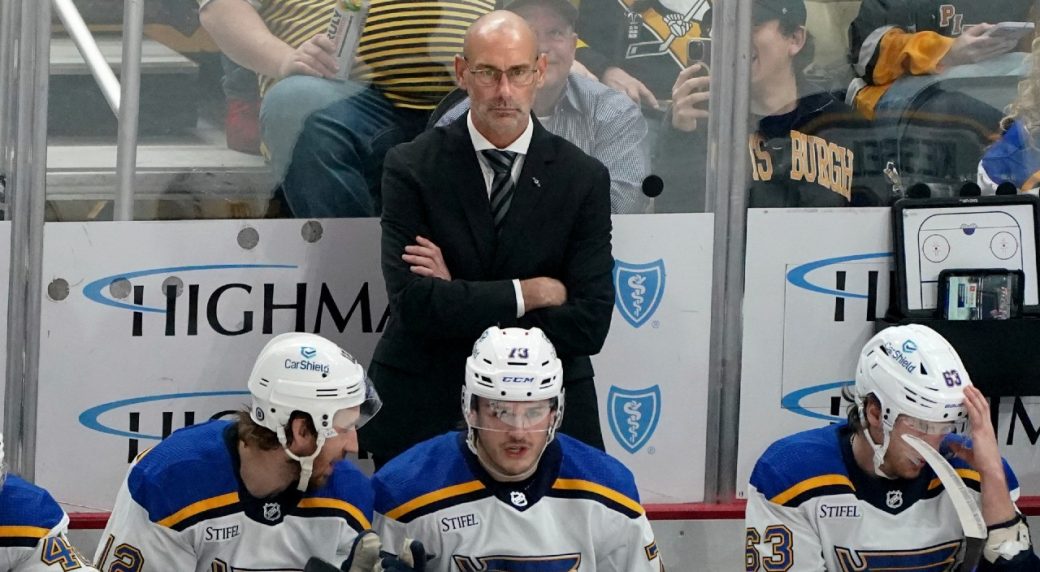 Blues coach Bannister says ‘everybody was a passenger’ in loss to Blue Jackets