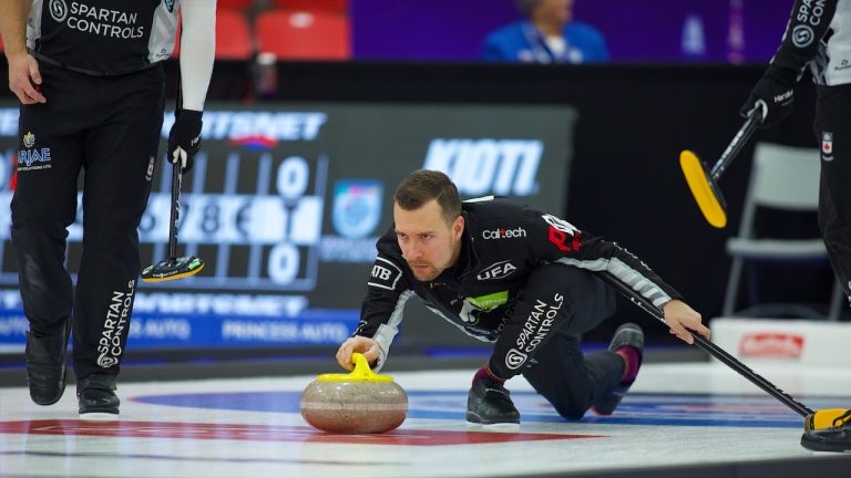 Brendan Bottcher throws a rock during the Co-op Canadian Open on Tuesday, Jan. 16, 2024, in Red Deer, Alta. (Anil Mungal/GSOC) 