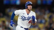 Cubs acquire power-hitting 3B Busch, reliever Almonte from Dodgers