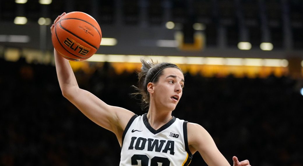 Iowa’s Caitlin Clark notches 38 points, 10 rebounds in win over Nebraska