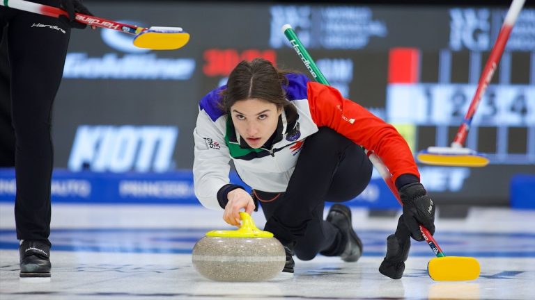 Stefania Constantini shoots a stone during the WFG Masters on Tuesday, Dec. 12, 2023, in Saskatoon. (Anil Mungal/GSOC)