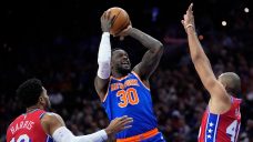 NBA Roundup: Knicks hammer 76ers, now 3-0 since trade with Raptors