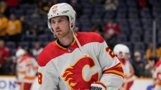 What the Canucks, Flames get in big Lindholm-Kuzmenko trade