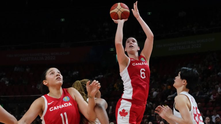 Canada's Bridget Carleton shoots during their game at the women's Basketball World Cup against Japan in Sydney, Australia, Sunday, Sept. 25, 2022. (Mark Baker/AP)