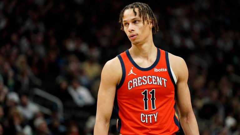 New Orleans Pelicans' Dyson Daniels during the first half of an NBA basketball game against the Milwaukee Bucks Saturday, Jan. 27, 2024, in Milwaukee. (Aaron Gash/AP Photo)