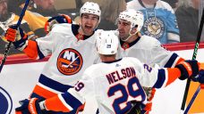 NHL Roundup: Pelech&#8217;s OT winner lifts Islanders past skidding Penguins