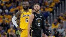 Report: Warriors, Lakers owners discussed LeBron James before trade deadline