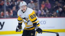 Hurricanes acquire Jake Guentzel from Penguins