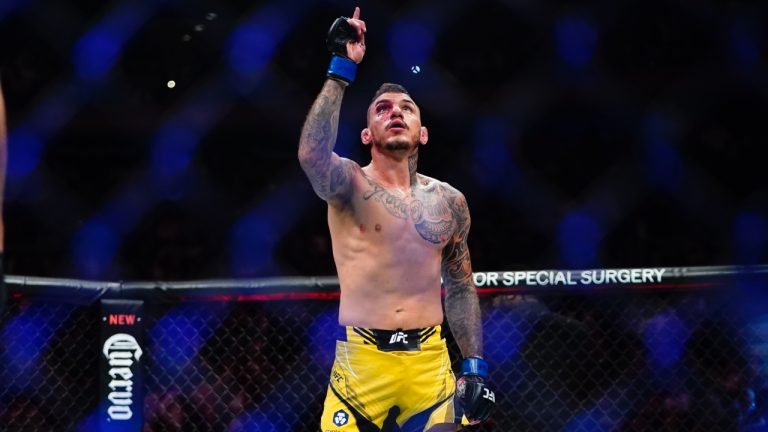 Brazil's Renato Moicano celebrates after a win in the UFC lightweight division. (Frank Franklin II/AP)