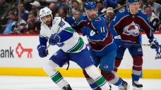 Canucks fall to Avalanche, drop three straight games for first time this season