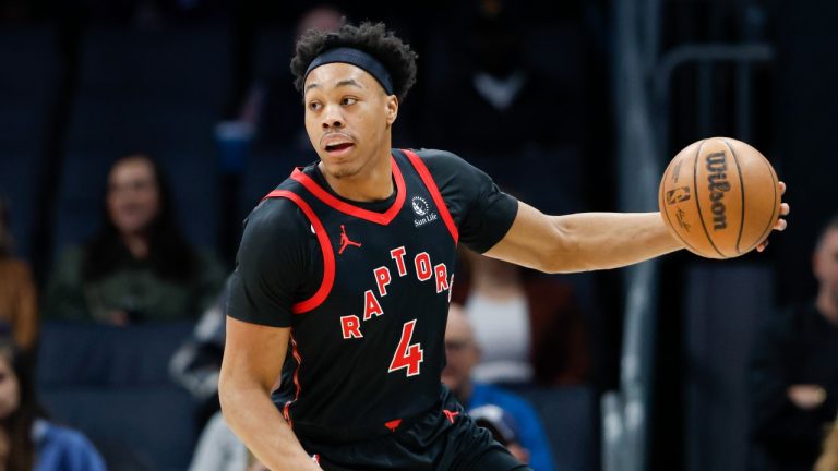 Toronto Raptors forward Scottie Barnes brings the ball up court during the first half of an NBA basketball game against the Charlotte Hornets in Charlotte, N.C., Wednesday, Feb. 7, 2024. (Nell Redmond/AP Photo)