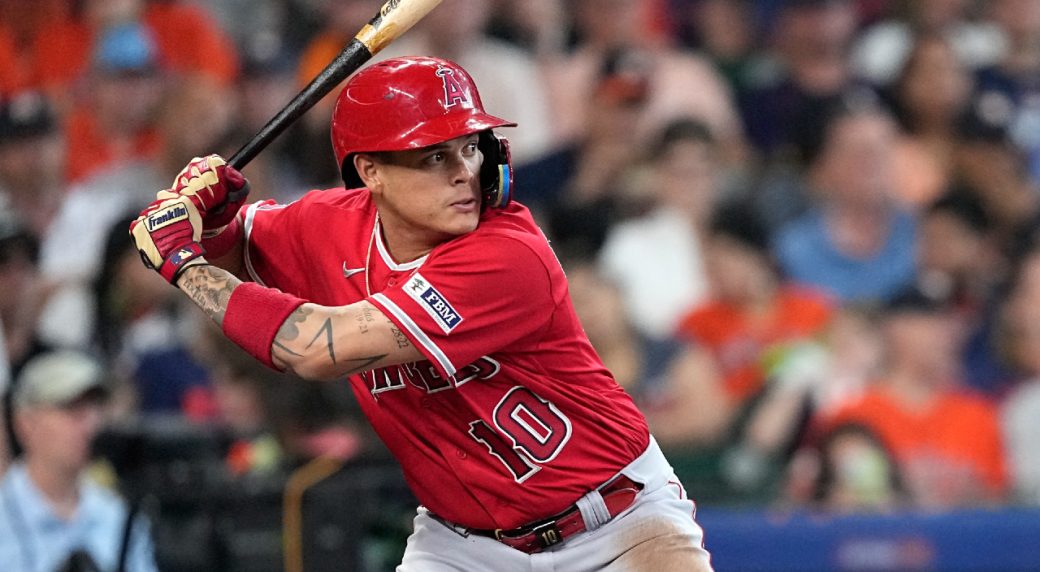 Infielder Gio Urshela And Detroit Tigers Agree To $1.5 Million, One ...