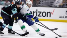 Canucks fall to Kraken to lose fourth straight game