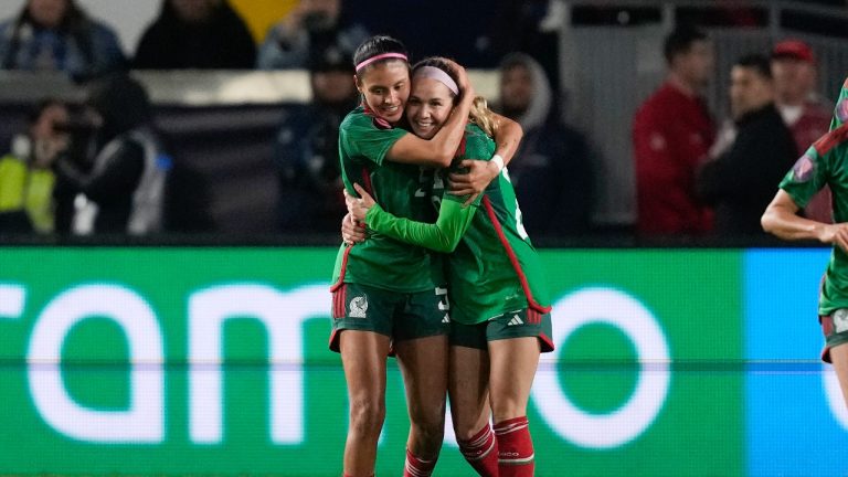 Mexico midfielder Mayra Pelayo-Bernal, right, celebrates her goal with defender Karen Luna during a CONCACAF Gold Cup women's soccer tournament match against the United States, Monday, Feb. 26, 2024, in Carson, Calif. (Ryan Sun/AP Photo)