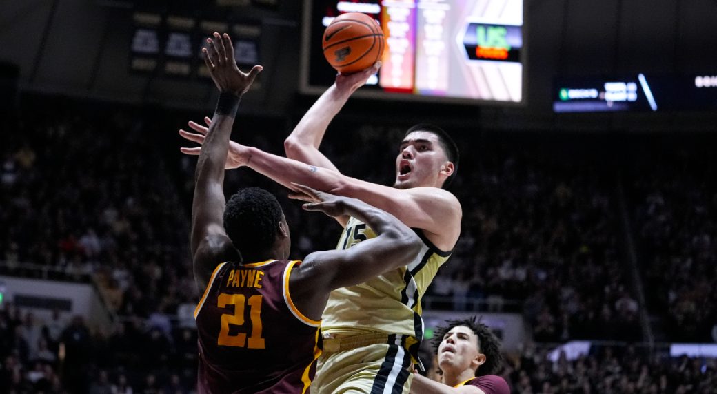 Purdue rallies to beat Minnesota behind Edey's 24 points and 15