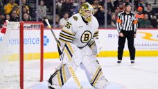 Bruins&#8217; Ullmark accidentally sets off trade rumours during win over Maple Leafs