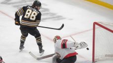 Pastrnak&#8217;s 17th regular-season hat trick leads Bruins over Senators