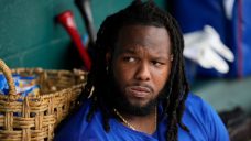 Blue Jays scratch Vladimir Guerrero Jr. from lineup with knee contusion