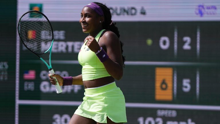 Coco Gauff battled her way to the quarterfinals of the Porsche Grand Prix on Wednesday with a win over compatriot Sachia Vickery. (Mark J. Terrill/AP)