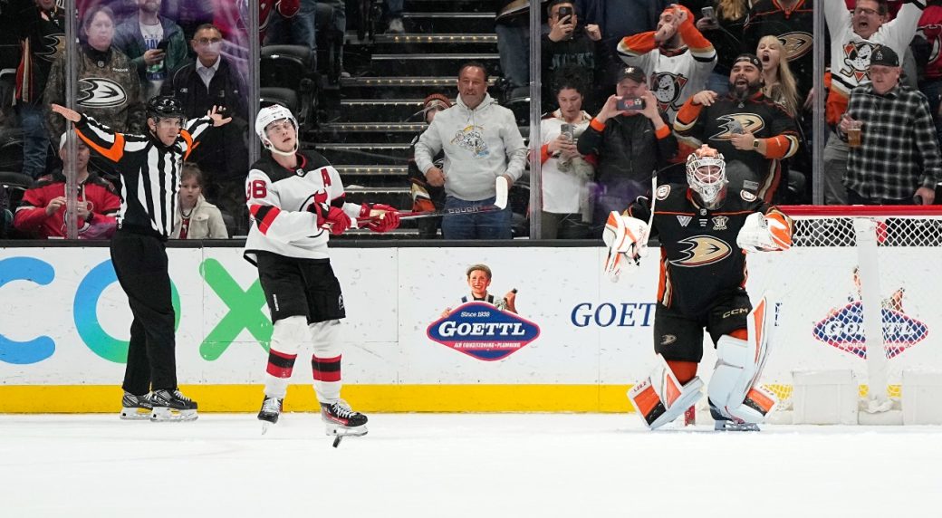 Dostal stops Hughes’ penalty shot in dying seconds as Ducks hang on to beat Devils