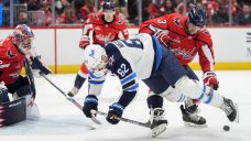 Ovechkin scores twice as Capitals beat Jets to move into playoff position