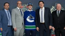 Canucks prospect Jonathan Lekkerimaki scores first AHL goal