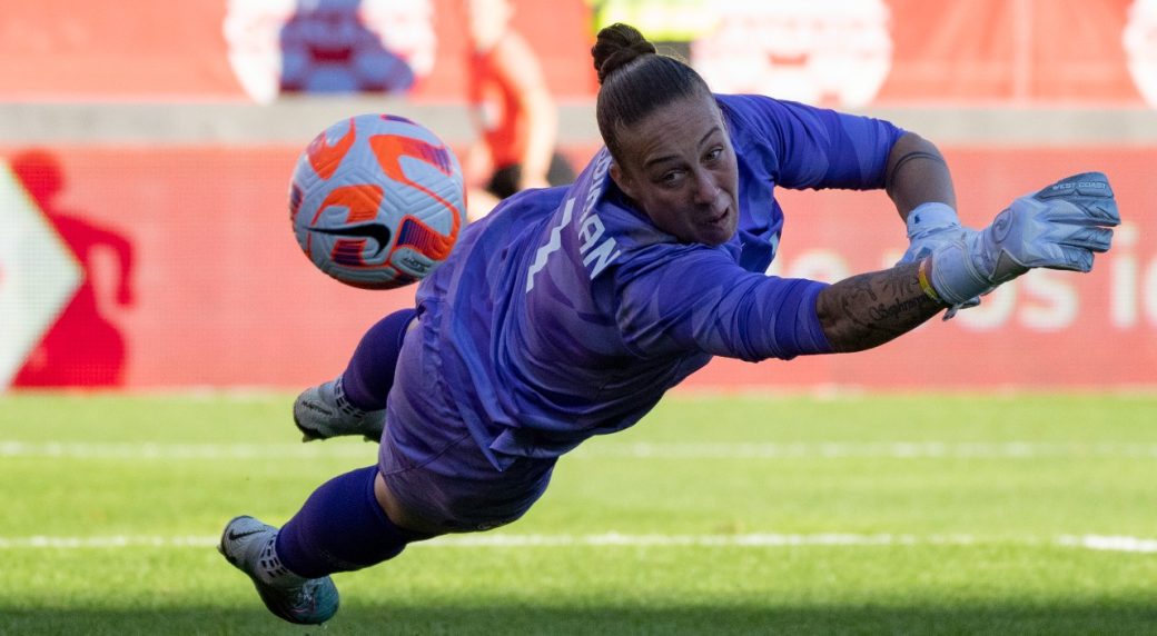 USWNT Beats Colombia To Set Up Gold Cup Semifinal With Canada