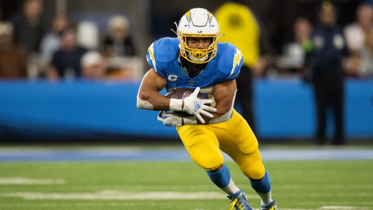 Los Angeles Chargers running back Austin Ekeler (30). (Kyusung Gong/AP)