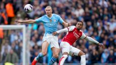 Manchester City and Arsenal draw in clash of Premier League title rivals