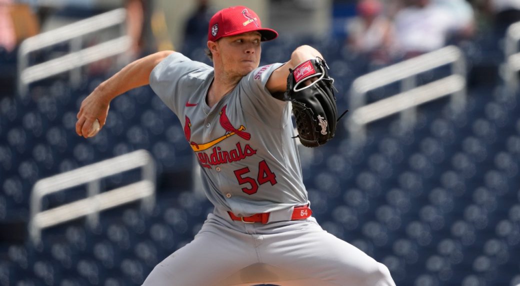 Cardinals ace Sonny Gray could miss opening day with hamstring strain