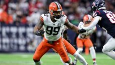 Lions acquire Za&#8217;Darius Smith from Browns for draft picks