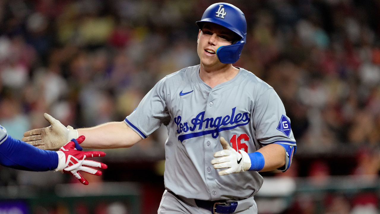 Dodgers play an entire game without striking out once for the first time  since 2006