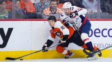 Referees lose sight of puck, disallow Flyers goal vs. Capitals