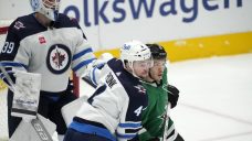 Laurent Brossoit gets third shutout, Jets&#8217; win keeps Stars from clinching Central Division