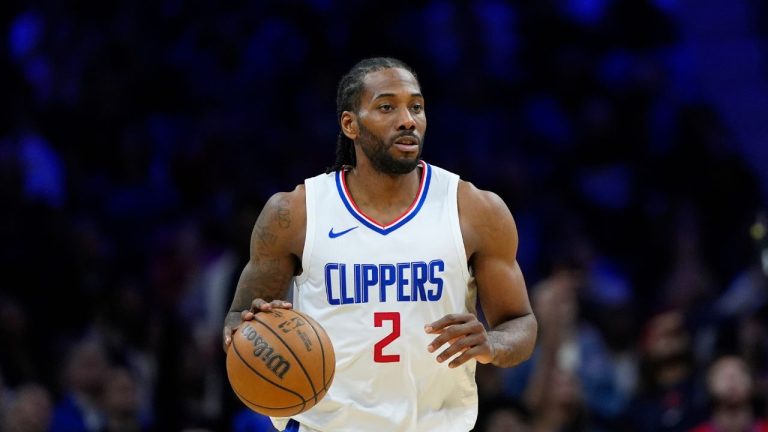 Los Angeles Clippers' Kawhi Leonard plays during an NBA basketball game, Wednesday, March 27, 2024, in Philadelphia. (Matt Slocum/AP Photo)