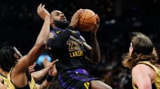 Russell leads Lakers past Raptors; Toronto&#8217;s losing skid stretches to 14