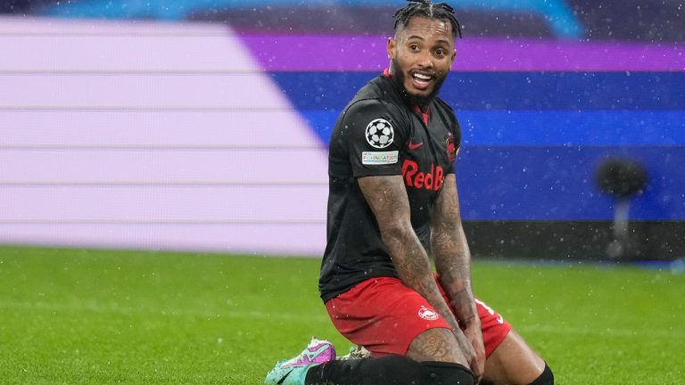 Salzburg's Fernando reacts during the group D Champions League soccer match between Salzburg and Benfica at the Red Bull Arena in Salzburg, Austria, Tuesday, Dec. 12, 2023. (AP Photo/Matthias Schrader)