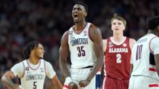 UConn defeats Alabama, will defend national title