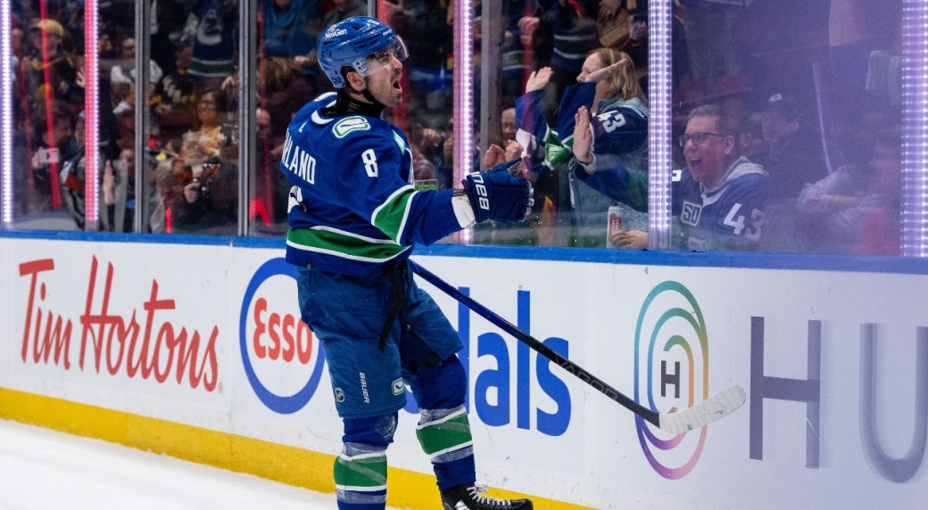 Conor Garland scores pair as Canucks edge Golden Knights