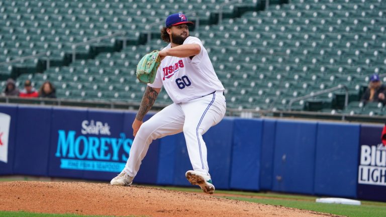 Alek Manoah pitches for the Buffalo Bisons on April 13. (James P. McCoy/photo)