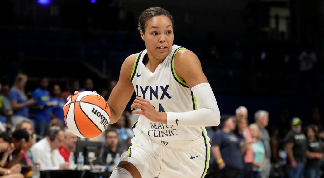 Collier scores 25 points, Cheryl Reeve gets win No. 307 as Lynx beat Sparks