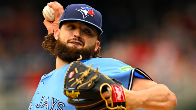 Toronto Blue Jays staring pitcher Alex Manoah throws during the first inning of a baseball game against the Washington Nationals Sunday, May 5, 2024, in Washington. (AP Photo/John McDonnell) 