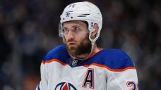 Oilers&#8217; Leon Draisaitl not expected to face discipline for hit on Panthers&#8217; Barkov