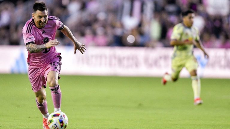 Inter Miami forward Lionel Messi dribbles the ball during the first half of an MLS soccer game against the New York Red Bulls, Saturday, May 4, 2024, in Fort Lauderdale, Fla. (Michael Laughlin/AP Photo)
