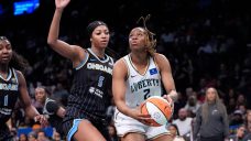 WNBA Roundup: Sky hand Liberty their first loss